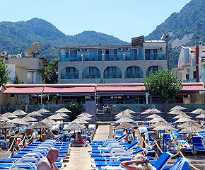 Özcan Beach Hotel