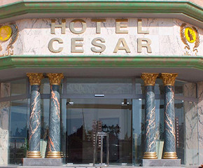Hotel Le Cesar Palace Casino