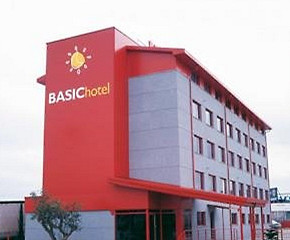 Hotel Basic