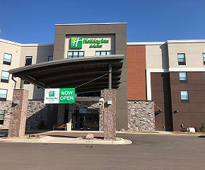 Holiday Inn Hotel And Suites Sioux Falls - Airport