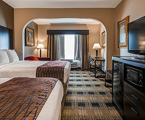 Best Western Plus Hotel Heritage Inn, Houston