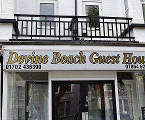 Devine Beach Guesthouse