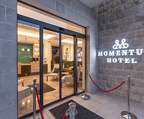 Hotel Momentum by Aycon