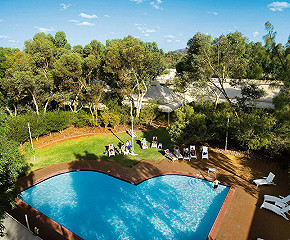 Outback Hotel & Lodge