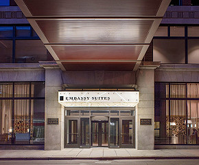 Embassy Suites by Hilton Minneapolis