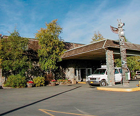 Coast Inn at Lake Hood