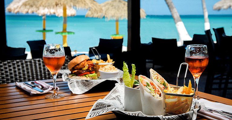 Holiday Inn Sunspree Resort Aruba-Beach Resort &amp; Casino