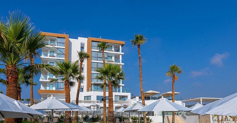 Leonardo Crystal Cove Hotel &amp; Spa by the Sea