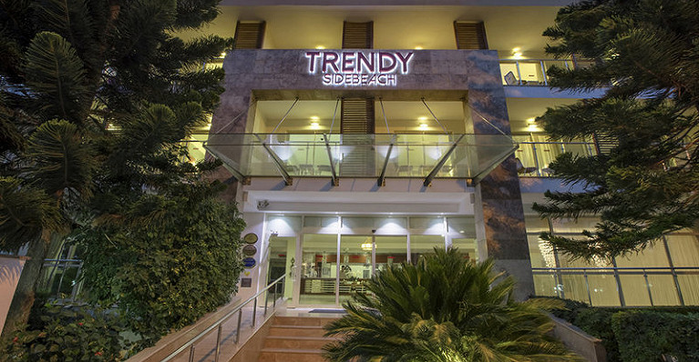 Trendy Side Beach - Adults Only