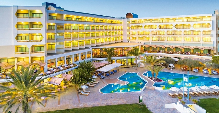 Hotel Athena Royal Beach
