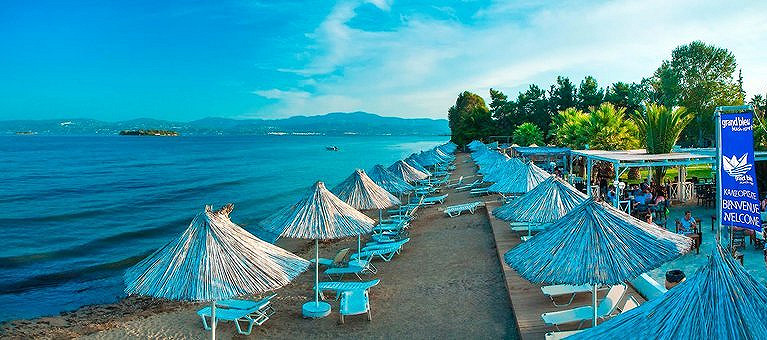Grand Bleu Sea Resort