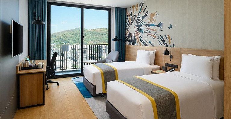 Holiday Inn &amp; Suites Siracha Laemchabang