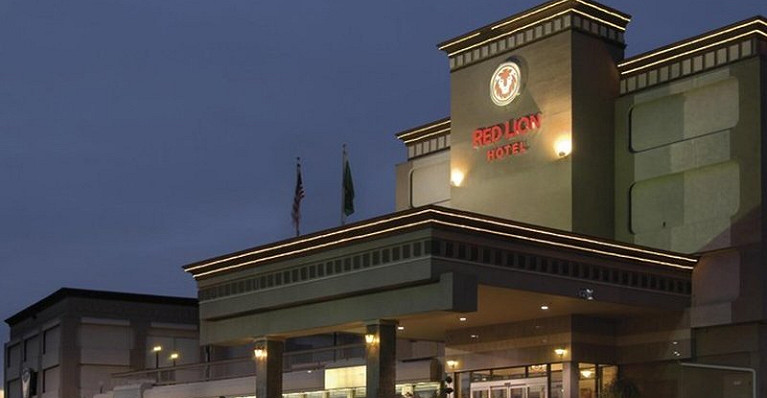 Holiday Inn Tacoma Mall