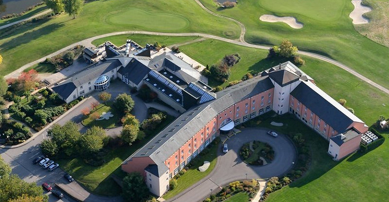 Hotel Mercure Luxembourg Kikuoka Golf &amp; Spa