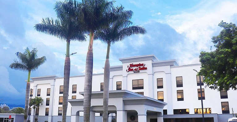 Hampton Inn &amp; Suites by Hilton San Jose-Airport