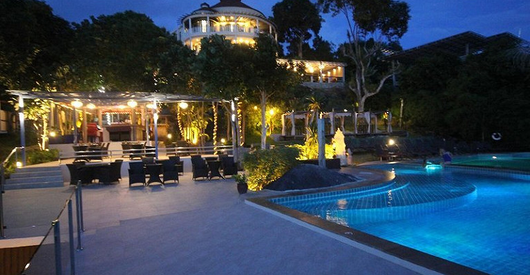 Sunset Hil Resort