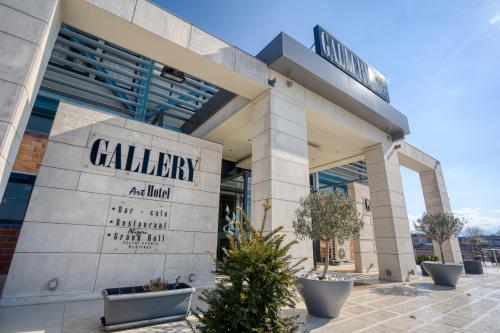 Gallery Art Hotel
