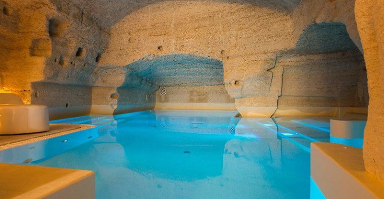 Aquatio Cave Luxury Hotel &amp; Spa