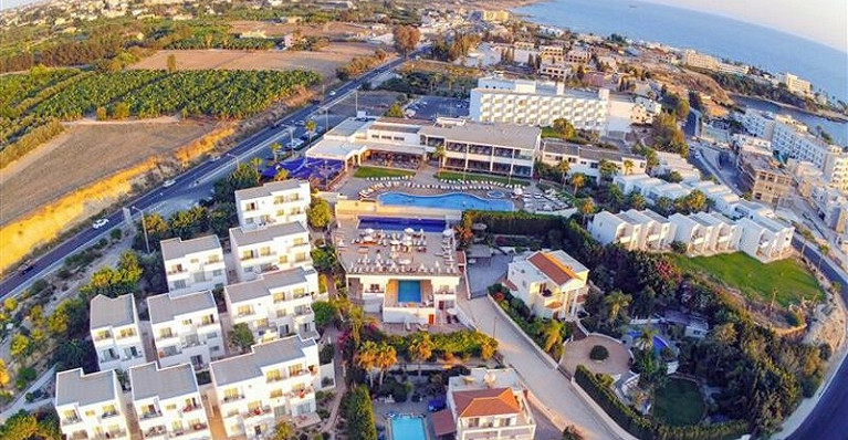 Hotel Theo Sunset Bay
