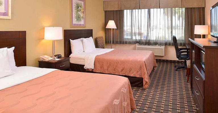Quality Inn and Suites Montebello ohne Transfer