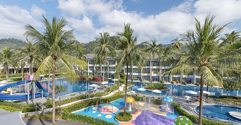 X10 Khaolak Resort