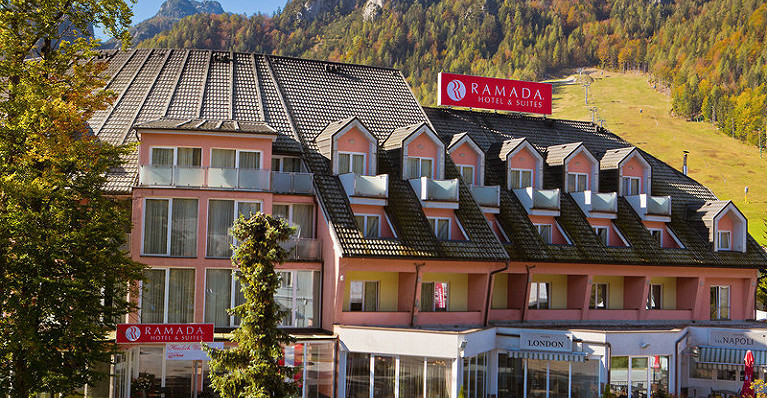 Ramada Hotel &amp; Suites by Wyndham Kranjska Gora - ohne Transfer