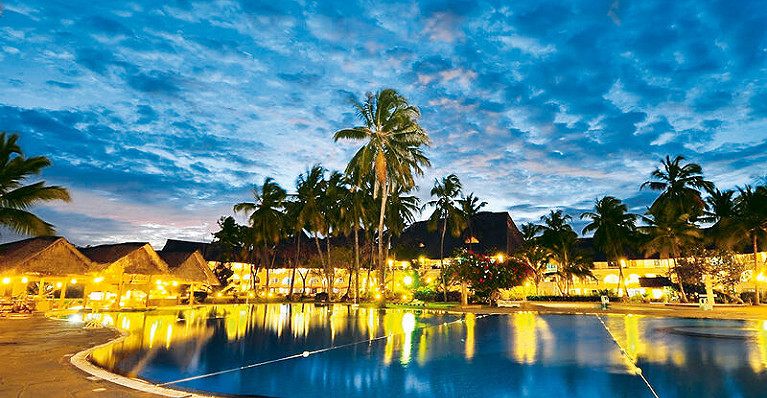 Reef Beach Hotel inklusive Privattransfer