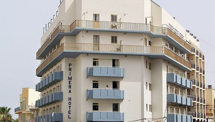 Primera Hotel