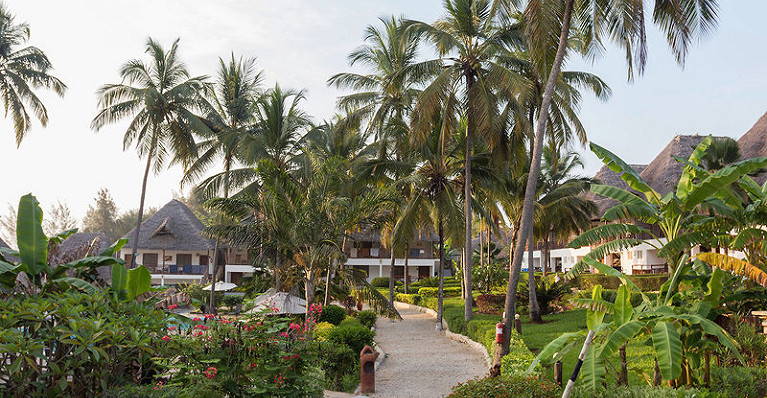 Paradise Beach Resort  inclusief privétransfer