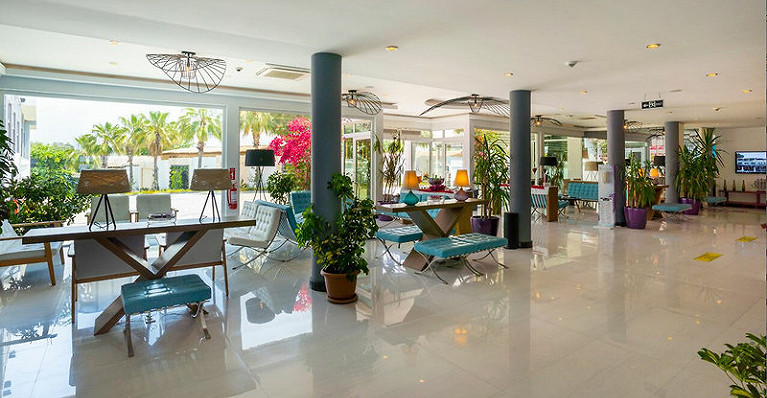 Flora Garden Beach - Erwachsenenhotel ab 16 Jahre