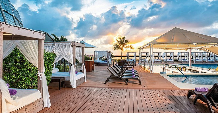 Crown Paradise Club Cancun