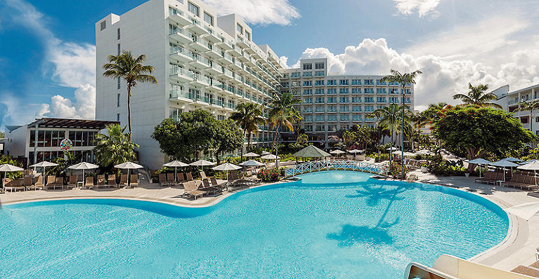 Sonesta Maho Beach Resort, Casino &amp; Spa