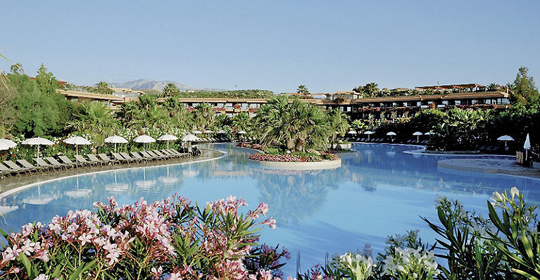 Acacia Resort