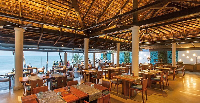 Melati Beach Resort &amp; Spa