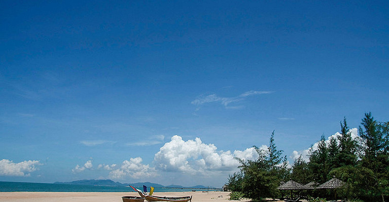 Ho Tram Beach Boutique Resort &amp; Spa