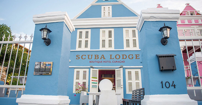 Scuba Lodge Boutique Hotel &amp; Ocean Suites