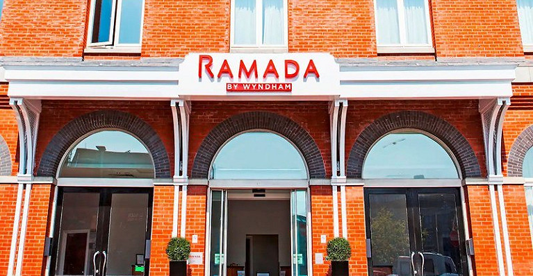 Ramada by Wyndham Belfast City Centre ohne Transfer