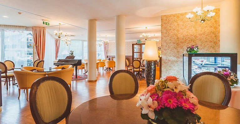 Ramada Hotel &amp; Suites by Wyndham Kranjska Gora