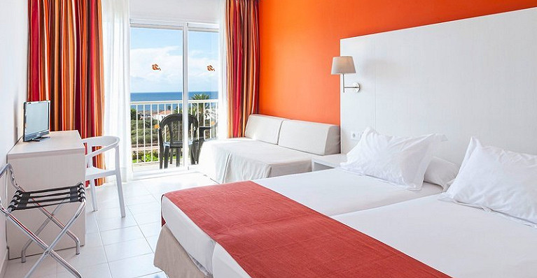 Hotel Sur Menorca, Suites &amp; Waterpark