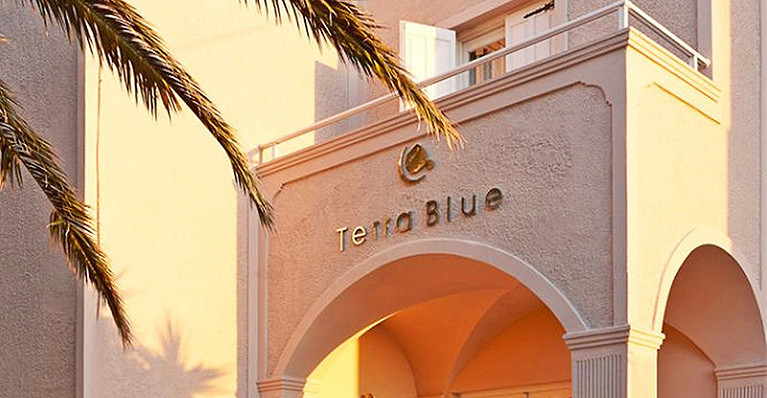 Hotel Terra Blue