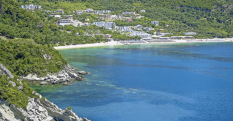 Lichnos Beach Hotel