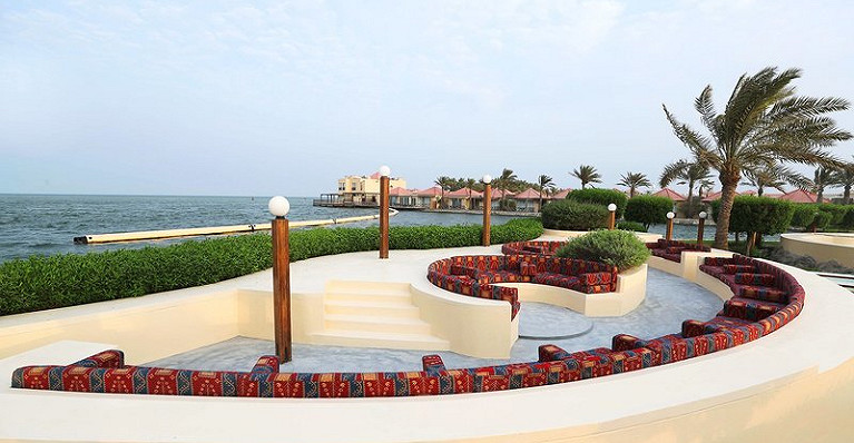 Al Bander Hotel &amp; Resort