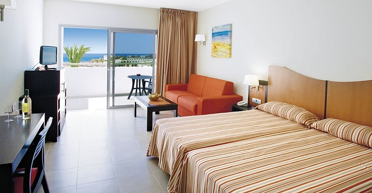 Hotel Lanzarote Village