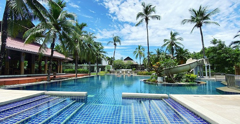 Palm Galleria Resort