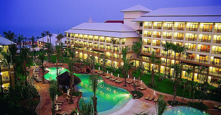 Ravindra Beach Resort