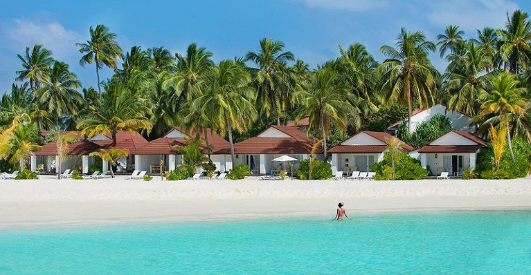 Diamonds Thudufushi Beach &amp; Water Villas
